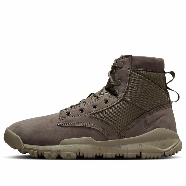 Nike ナイキ メンズ スニーカー  【Nike SFB 6\u0027 Leather Boot \u0027Dark Mushroom\u0027 862507-201】  大きさ US_M_14