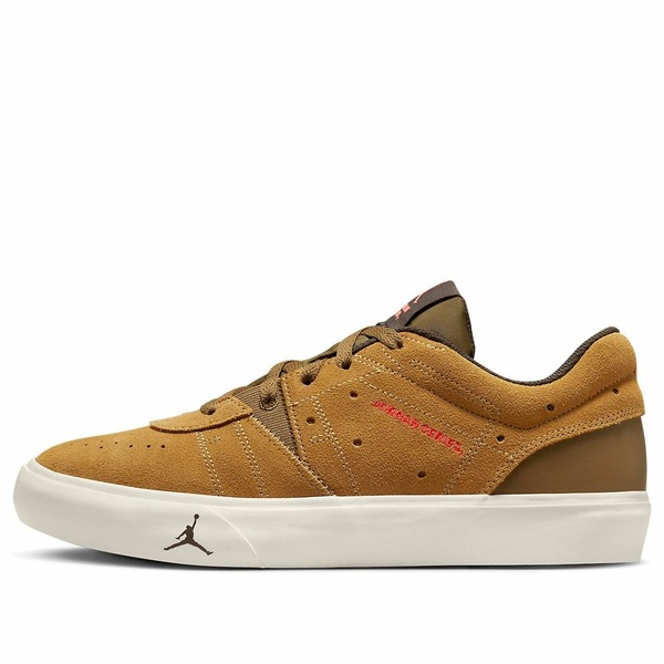 Jordan ジョーダン メンズ スニーカー 【Air Jordan Series ES Shoes 'Elemental Gold' DN1856-700】 サイズ US_8(26.0cm)｜asty