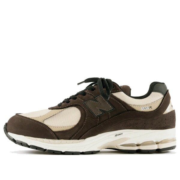 New Balance ニューバランス メンズ スニーカー Black Coffee/Sandstone/Stoneware 【New Balance 2002R Gore-Tex 'Black Coffee' M2002RXQ】 サイズ US_12(30.0cm)｜asty