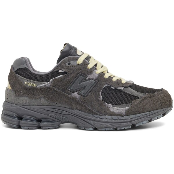 New Balance ニューバランス メンズ スニーカー  【New Balance 2002R Protection Pack Natural Blackened】  サイズ US_10.5(28.5cm) Black/Dark Grey
