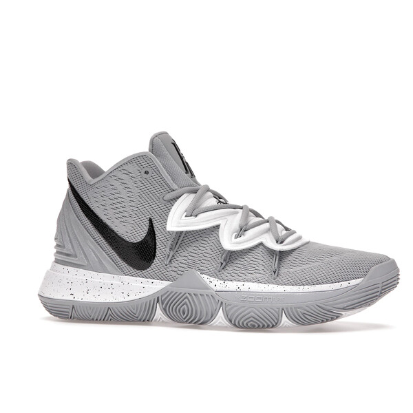 ☆大人気商品☆Nike ナイキ メンズ サイズ Wolf US_12(30.0cm) スニーカー Grey Black バスケットボール Team 靴 Nike ナイキ メンズ スニーカー サイズ US_8(26.0cm) Wolf Grey Dark Grey White