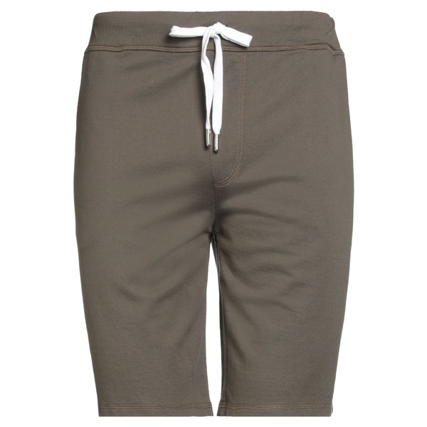【送料無料】 フェデーリ メンズ カジュアルパンツ ボトムス Shorts & Bermuda Shorts Green|asty