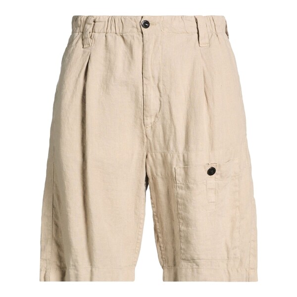 【送料無料】 シーピーカンパニー メンズ カジュアルパンツ ボトムス Shorts & Bermuda Shorts Beige｜asty