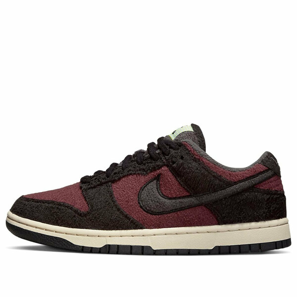 Nike ナイキ レディース スニーカー WINE RED 【(WMNS) Nike Dunk Low SE 'Fleece - Burgundy Crush' DQ7579-600】 サイズ US_W_10｜asty