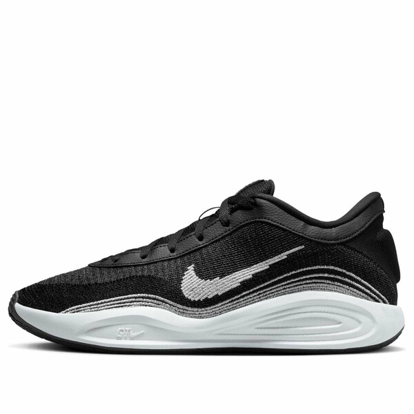 Nike ナイキ メンズ スニーカー  【Nike Air Zoom GT Hustle Academy EP \u0027Black White\u0027 FJ7808-003】  大きさ US_7.5(25.5糎)