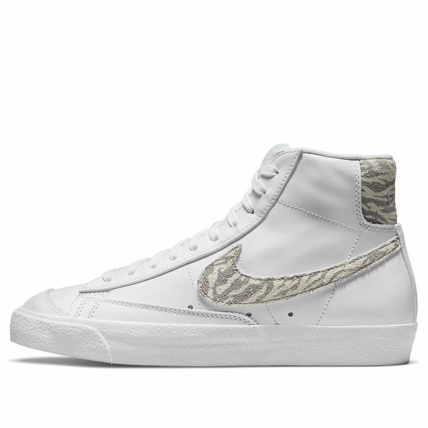 Nike ナイキ レディース スニーカー  【(WMNS) Nike Blazer Mid \u002777 SE \u0027Zebra\u0027 DH9633-101】  大きさ US_7.5(24.5珊)