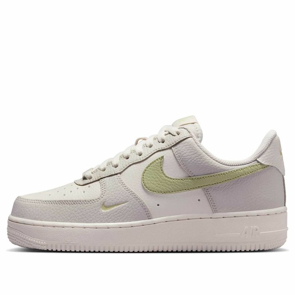 Nike ナイキ レディース スニーカー Phantom/Olive Aura/Light Bone/Light Army 【(WMNS) Nike Air Force 1 \u002707 \u0027Phantom Olive Aura\u0027 IB3881-001】  大きさ US_7.5(24.5糎)