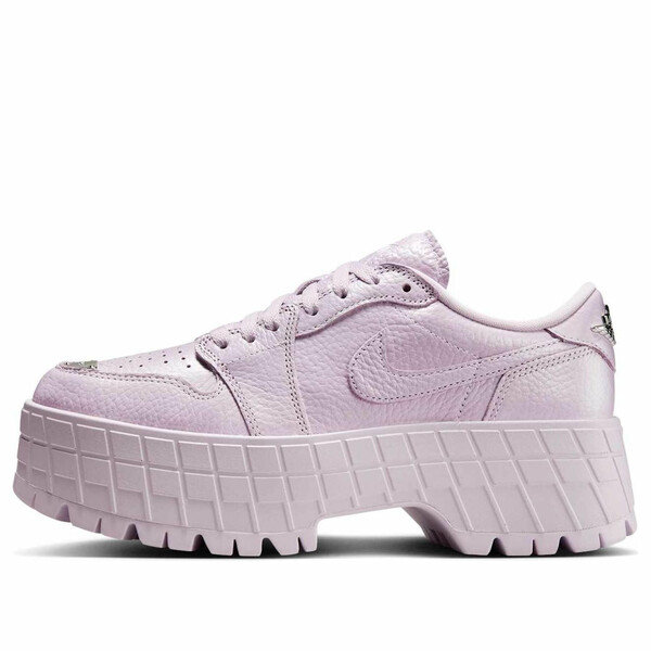 Air Jordan ジョーダン レディース スニーカー Doll/Metallic Silver 【(WMNS) Air Jordan 1 Brooklyn Low 'Doll Metallic Silver' HF3184-500】 サイズ US_8.5(25.5cm)｜asty