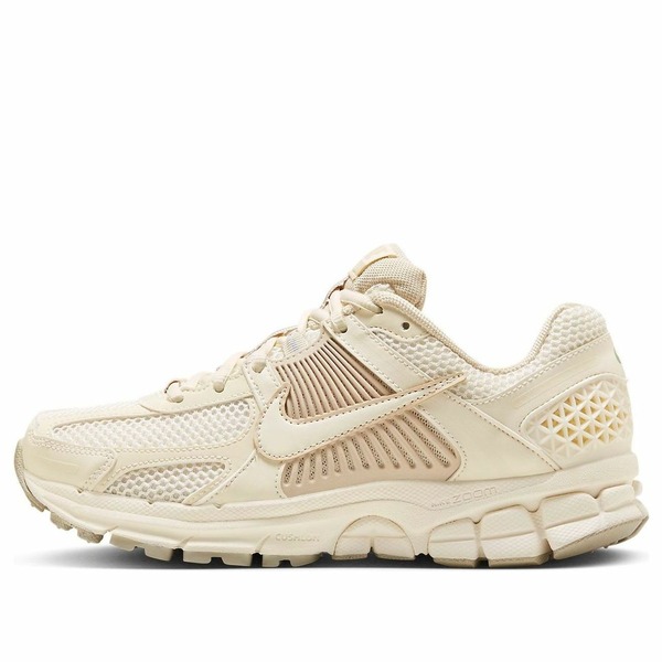 Nike ナイキ レディース スニーカー Sail/Light Orewood Brown 【(WMNS) Nike Air Zoom Vomero 5 'Sail Light Orewood Brown' FQ6868-111】 サイズ US_5(22.0cm)｜asty