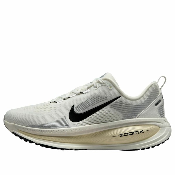 Nike ナイキ レディース スニーカー Coconut Milk 【(WMNS) Nike Air Zoom Vomero 18 Coconut Milk HM6804-101】  サイズ US_9.5(26.5cm)