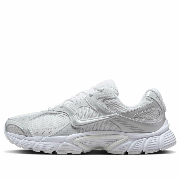 Nike ナイキ レディース スニーカー White/Black/Metallic Silver/White 【(WMNS) Nike V5 RNR White Metallic Silver HQ7901-101】  サイズ US_7(24.0cm)