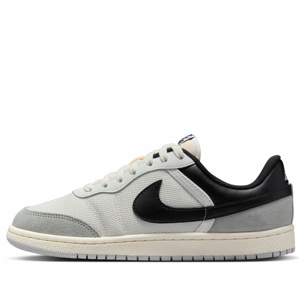Jordan ジョーダン レディース スニーカー  【(WMNS) Air Jordan Skyline Low ummit White Black Smoke Grey IQ0704-101】  サイズ US_5(22.0cm)