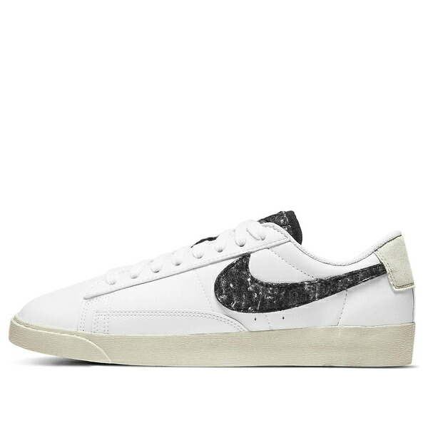 Nike ナイキ レディース スニーカー  【(WMNS) Nike Blazer Low SE \u0027Recycled Wool Pack - White Black\u0027 DA4934-100】  大きさ US_7.5(24.5糎)