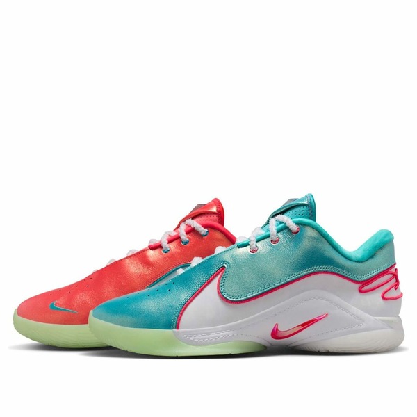 Nike ナイキ メンズ スニーカー  【Nike LeBron 22 \u0027Christmas\u0027 HV5148-600】  大きさ US_12.5(30.5糎)