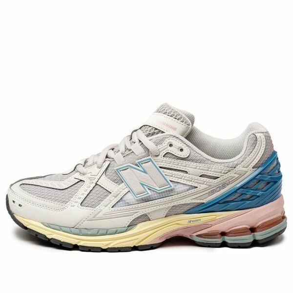 New Balance ニュー平衡にする メンズ スニーカー  【New Balance 1906R \u0027Angora Blue Pink\u0027 M1906NC】  大きさ US_M_13