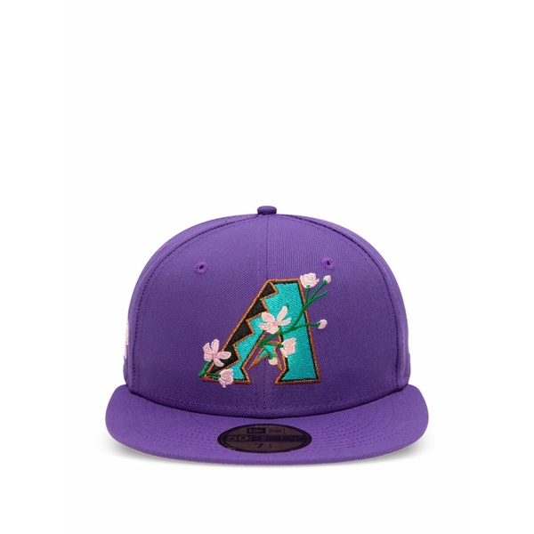 ニュー内鰓 メンズ かぶり笠 佩び物 Patch bloom fitted hat Purple