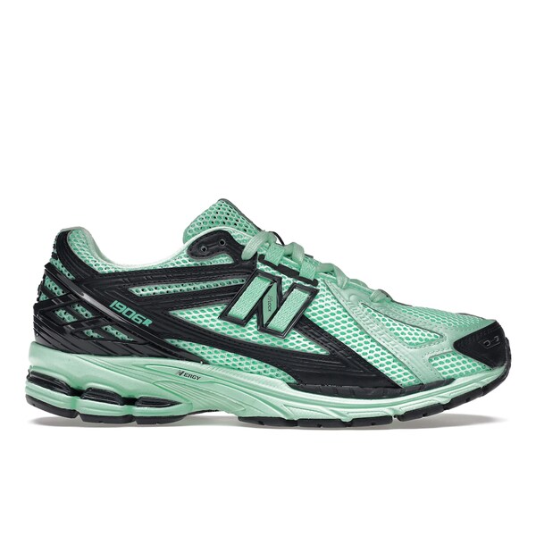 New Balance ニュー平衡にする メンズ スニーカー  【New Balance 1906R size? Exclusive Green Black】  大きさ US_8.5(26.5糎) Green/Black