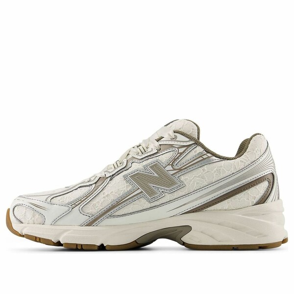 New Balance ニュー平衡にする メンズ スニーカー  【New Balance x CALIA The Clarity 740 \u0027Sea Salt/Arid Stone\u0027 U7407HQ】  大いさ US_5(23.0糎) スニーカー-メンズ靴