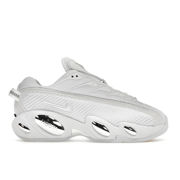 Nike ナイキ メンズ スニーカー  【Nike NOCTA Glide Drake White Chrome】  大きさ US_12.5(30.5珊) White/Chrome/University Gold