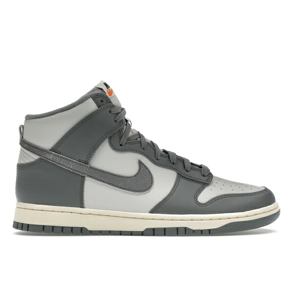 Nike ナイキ メンズ スニーカー  【Nike Dunk High Vintage Light Bone Grey】  大きさ US_7(25.0珊) Light Bone/Tumbled Grey-Coconut Milk-Alpha Orange