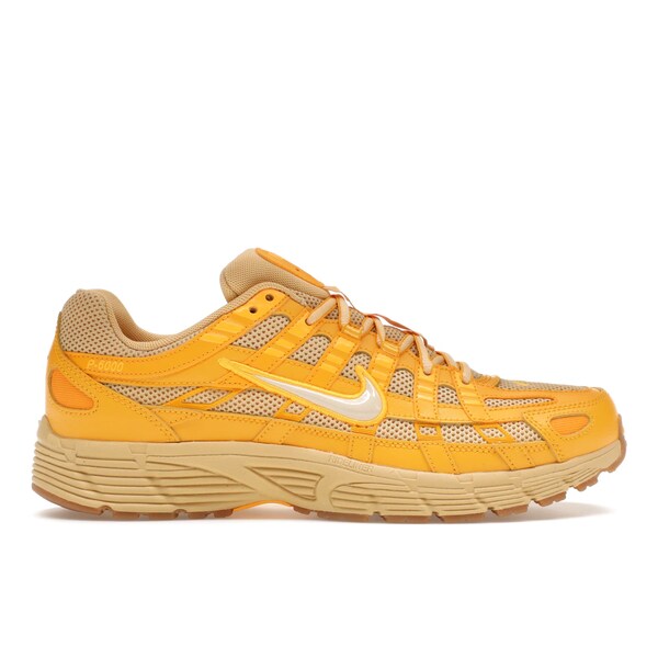 Nike ナイキ メンズ スニーカー  【Nike P-6000 University Gold】  大きさ US_11.5(29.5珊) Sesame/University Gold/Gum Light Brown/Sanddrift