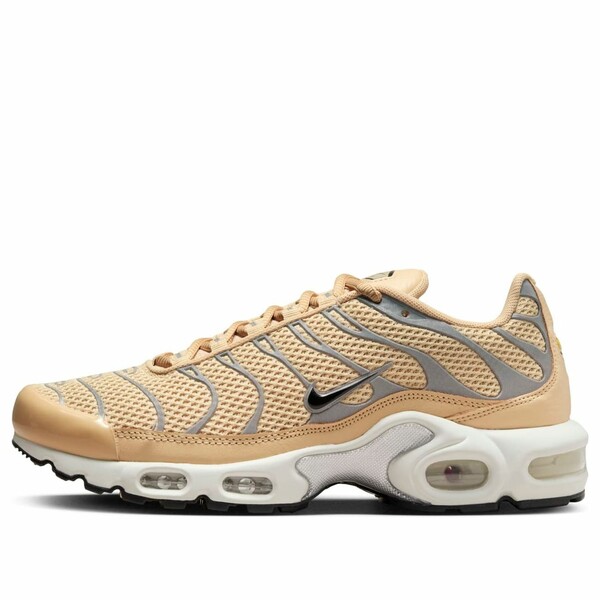 Nike ナイキ レディース スニーカー Sesame/Metallic Silver/Light Orewood Brown/Platinum Tint/Chrome 【(WMNS) Nike Air Max Plus \u0027Sesame\u0027 FV8480-200】  大きさ US_7.5(24.5糎)