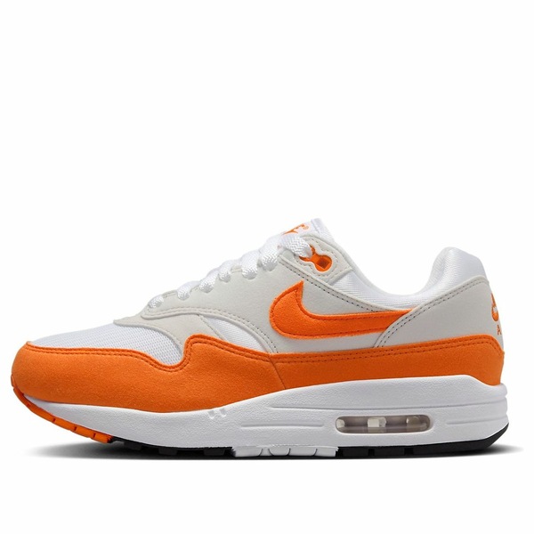 Nike ナイキ レディース スニーカー Neutral Grey/Safety Orange/White/Black 【(WMNS) Nike Air Max 1 'Safety Orange' DZ2628-002】 サイズ US_7(24.0cm)｜asty