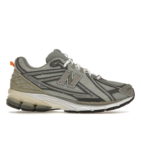 New Balance ニューバランス メンズ スニーカー 【New Balance 1906R N.Hoolywood x INVINCIBLE Grey Swan】 サイズ US_9(27.0cm) Grey/Orange/Off White｜asty