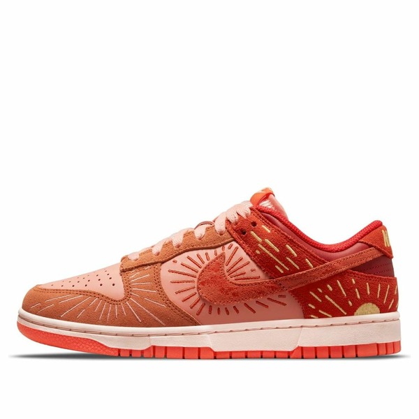 Nike ナイキ レディース スニーカー  【(WMNS) Nike Dunk Low \u0027Winter Solstice\u0027 DO6723-800】  大きさ US_W_12.5