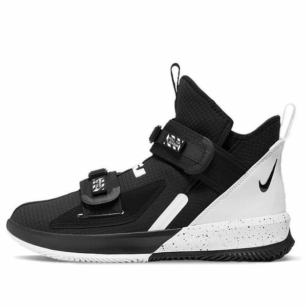 Nike ナイキ メンズ スニーカー  【Nike LeBron Soldier 13 SFG 結核症 \u0027Black White\u0027 CN9809-002】  大いさ US_10(28.0糎)