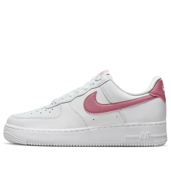Nike ナイキ レディース スニーカー WHITE/PINK 【(WMNS) Nike Air Force 1 '07 Essential 'Desert Berry' DQ7569-101】 サイズ US_8.5(25.5cm)｜asty