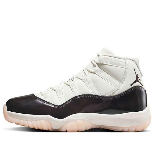 Air Jordan ジョーダン レディース スニーカー Sail/Velvet Brown-Atmosphere 【(WMNS) Air Jordan 11 Retro \u0027Neapolitan\u0027 AR0715-101】  大きさ US_7.5(24.5糎)