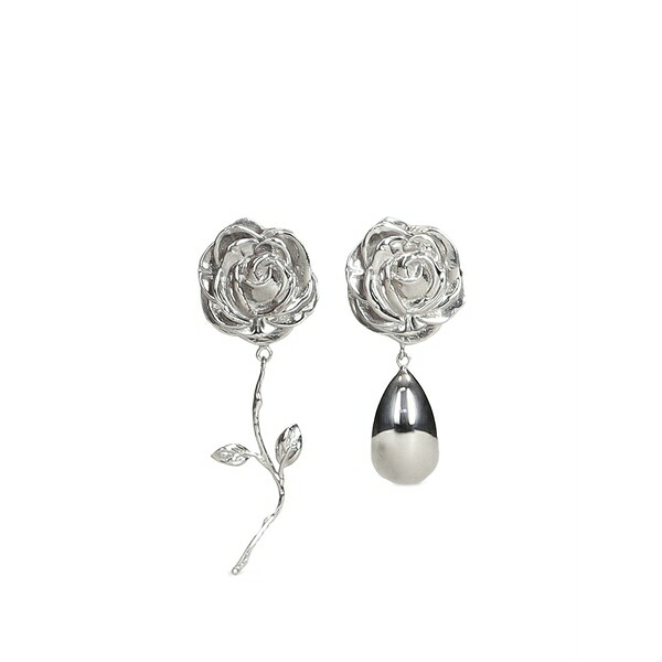 マグダ・ブトリム レディース ピアス＆イヤリング アクセサリー Asymmetric rose-pendant earrings Silver｜asty
