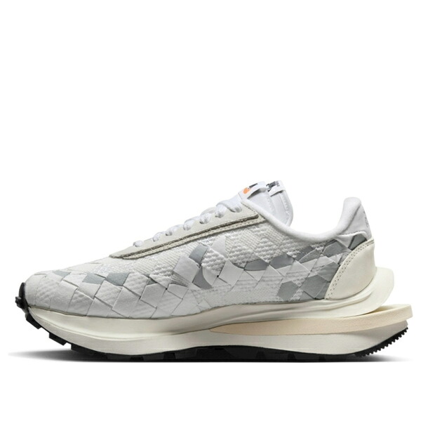 Nike ナイキ メンズ スニーカー  【Nike x sacai x Jean Paul Gaultier Vaporwaffle \u0027White Sail\u0027 DR5209-100】  大きさ US_11.5(29.5糎)