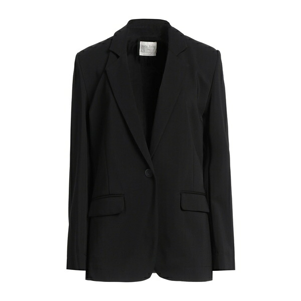 【送料無料】 フォルテ フォルテ レディース ジャケット＆ブルゾン アウター Blazers Black
