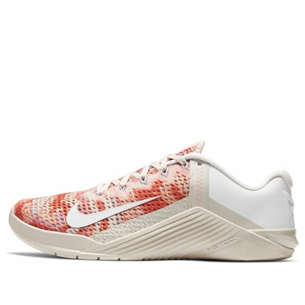 Nike ナイキ レディース スニーカー 【(WMNS) Nike Metcon 6 \'Desert Sand Crimson Bliss\' DJ3076-064】 サイズ US_9(26.0cm)|asty