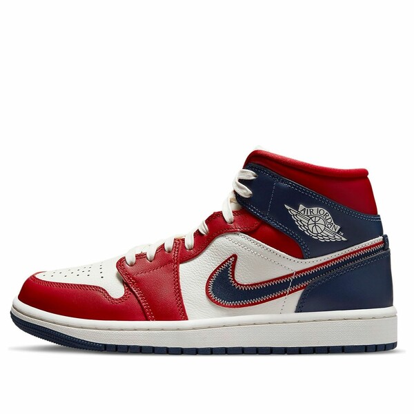 Jordan ジョーダン レディース スニーカー  【(WMNS) Air Jordan 1 Mid SE \u0027USA\u0027 2022 DQ7648-600】  大きさ US_7(24.0糎)