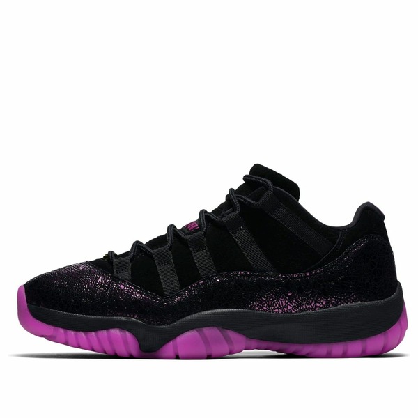 Air Jordan ジョーダン レディース スニーカー Black/Purple 【(WMNS) Air Jordan 11 Low 'Rook to Queen' AR5149-005】 サイズ US_8(25.0cm)｜asty