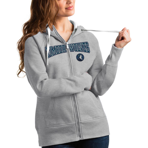 Men's Antigua Heathered Gray New England Patriots Absolute Chenille  Pullover Hoodie