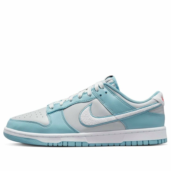 Nike ナイキ メンズ スニーカー  【Nike Dunk Low \u0027Fleece Swoosh - Light Blue\u0027 FB1871-011】  大きさ US_12.5(30.5糎)