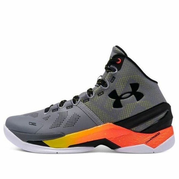 Under Armour アンダーアーマー メンズ スニーカー 【Under Armour Curry 2 Retro \u0027Iron Sharpens Iron\u0027 2022 3026052-100】  大いさ US_9(27.0糎) メンズ靴-靴-スニーカー