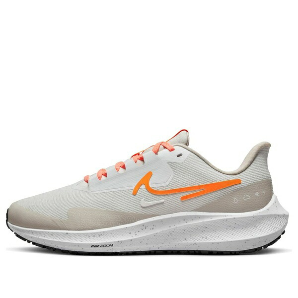 Nike ナイキ レディース スニーカー  【(WMNS) Nike Air Zoom Pegasus 39 Shield \u0027Light Grey Orange\u0027 DO7626-004】  大きさ US_9.5(26.5糎)
