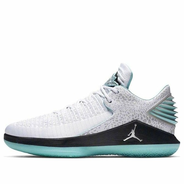 Jordan ジョーダン メンズ スニーカー 【Air Jordan 32 Low 'Guo Ailun' PE AH3347-101】 サイズ US_8.5(26.5cm)｜asty