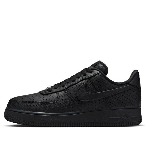 Nike ナイキ メンズ スニーカー  【Nike Air Force 1 Low SP \u0027Triple Black Perforated\u0027 HF8189-001】  大きさ US_M_14