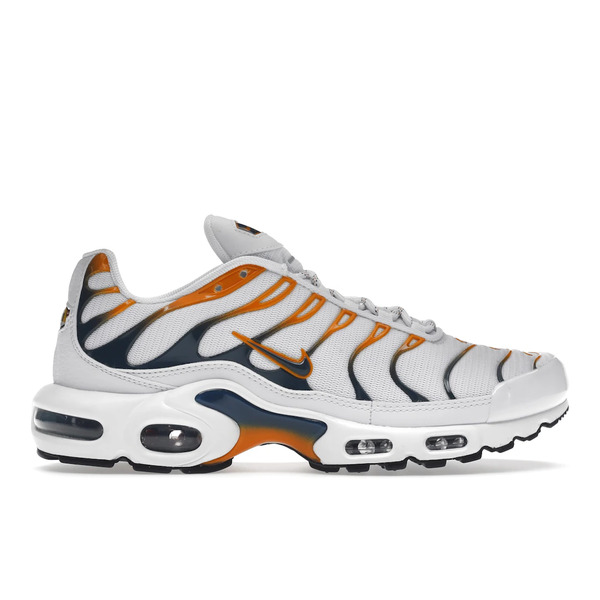 Nike ナイキ メンズ スニーカー 【Nike Air Max Plus Hiking Carabiner White Kumquat Marina】 サイズ US_7.5(25.5cm) White/Kumquat/Black/MarinaW｜asty