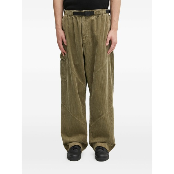 アディダス メンズ カジュアルパンツ ボトムス Corduroy trousers Green｜asty