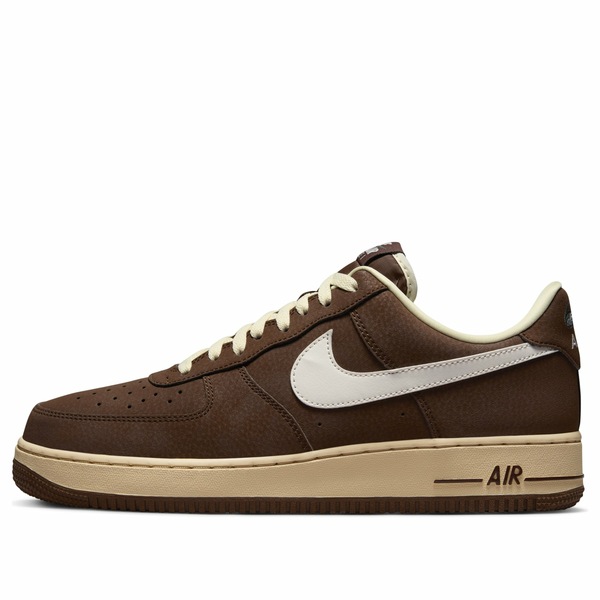 Nike ナイキ メンズ スニーカー  【Nike Air Force 1 \u002707 \u0027Cacao Wow\u0027 FZ3592-259】  大きさ US_M_15