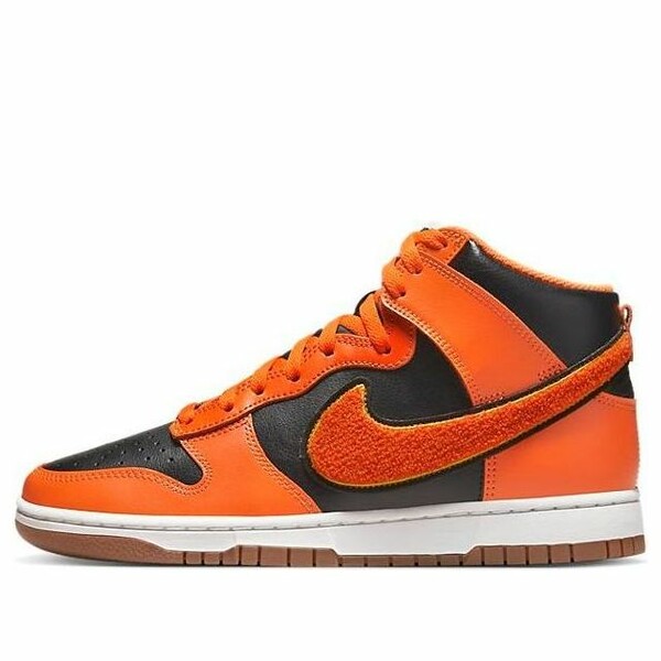 Nike ナイキ メンズ スニーカー ダンク 【Nike Dunk High \u0027Chenille Swoosh - Safety Orange\u0027 DR8805-002】  大きさ US_M_14