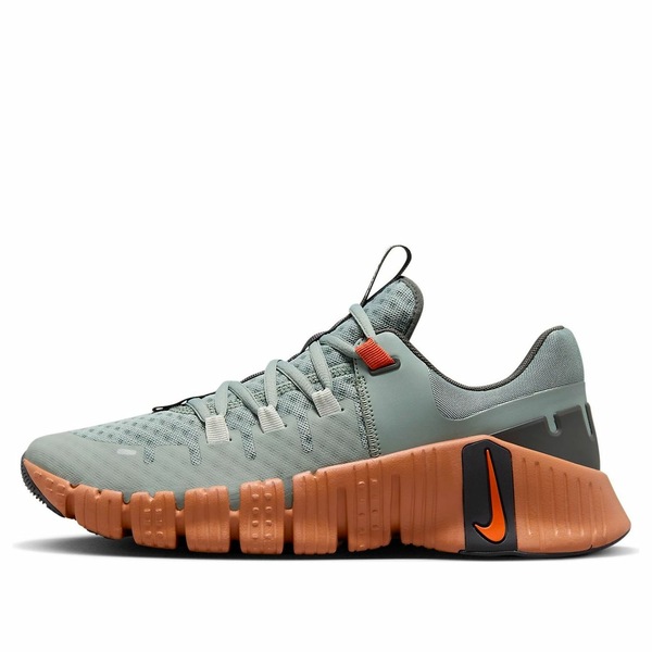 Nike ナイキ メンズ スニーカー  【Nike Free Metcon 5 \u0027Mica Green Campfire Orange\u0027 DV3949-301】  大きさ US_7(25.0珊)