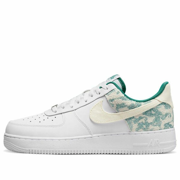 Nike ナイキ メンズ スニーカー  【Nike Air Force 1 \u002707 LV8 \u0027Neptune Green Camo\u0027 DX3365-100】  大いさ US_M_14